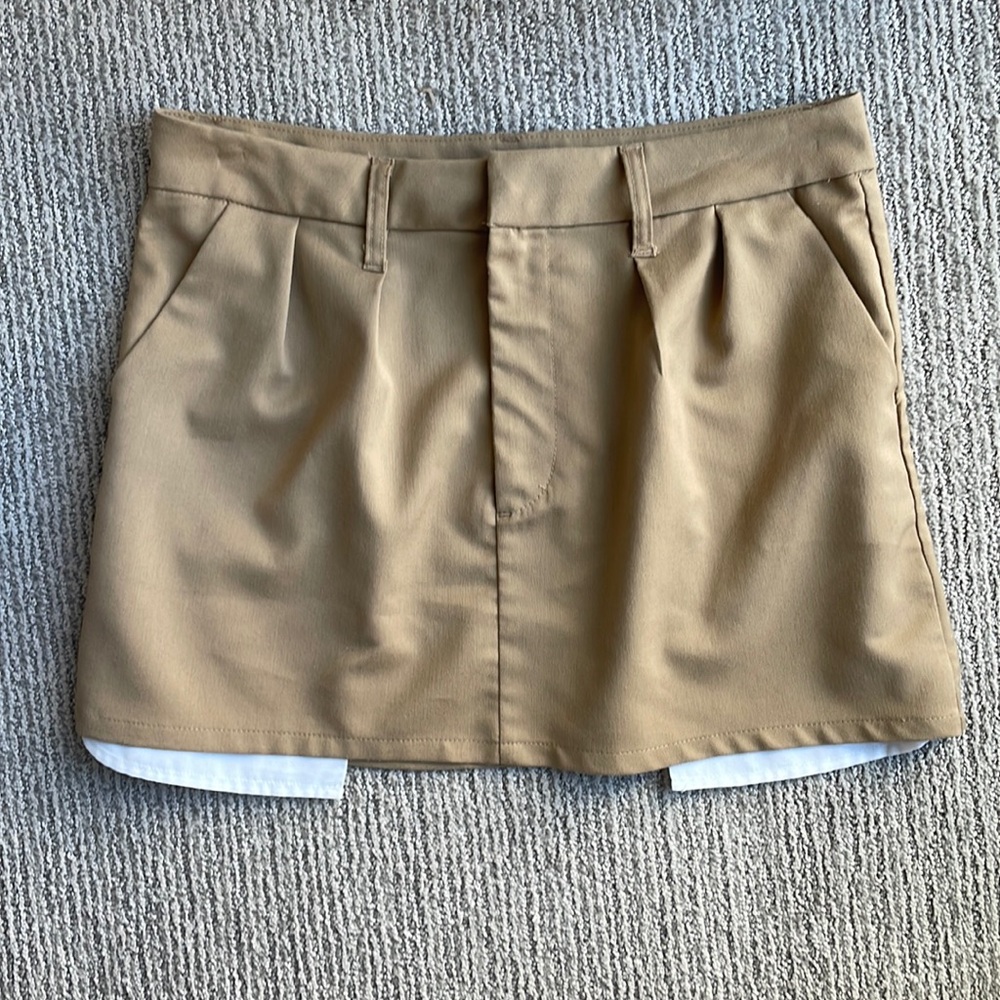 H&M tan mini skirt
